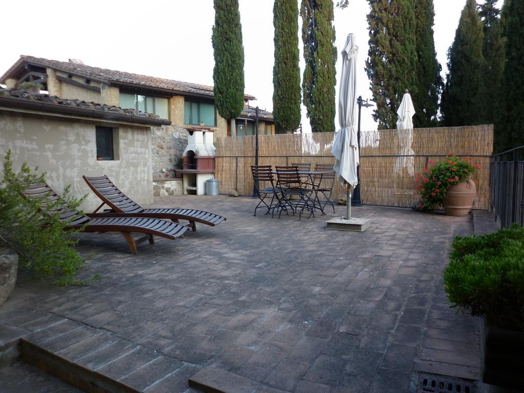 Podere Le Grotte San Gimignano Kültér fotó