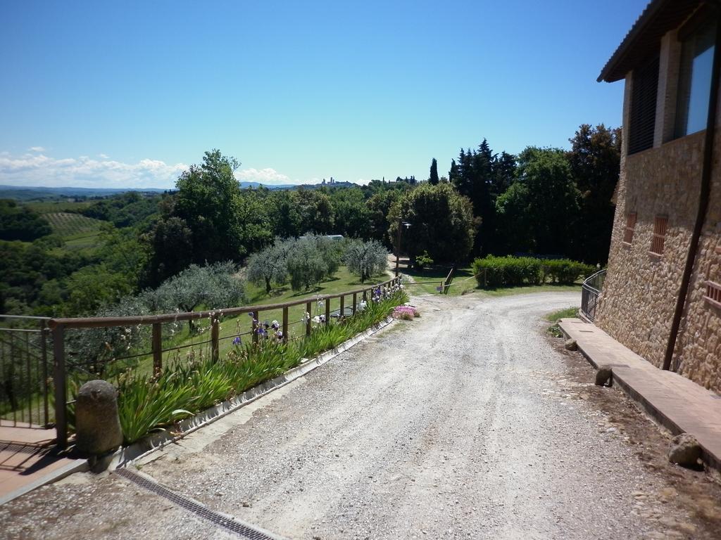 Podere Le Grotte San Gimignano Kültér fotó